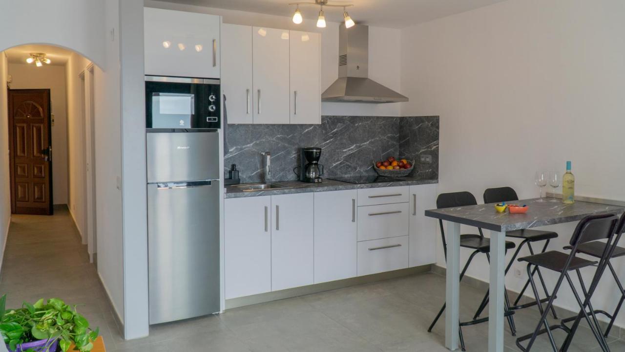 Apartamentos Tamaragua Бренья-Баха Екстер'єр фото