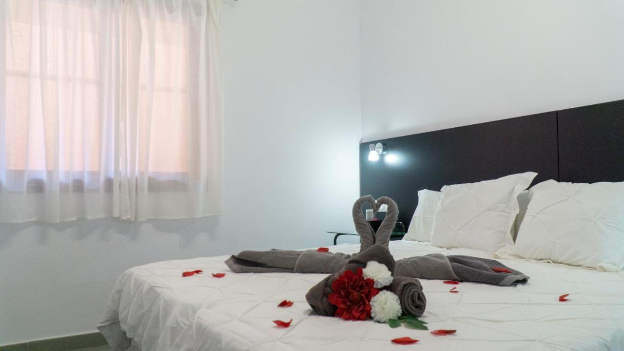 Apartamentos Tamaragua Бренья-Баха Екстер'єр фото