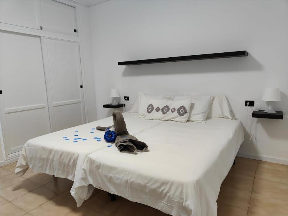 Apartamentos Tamaragua Бренья-Баха Екстер'єр фото